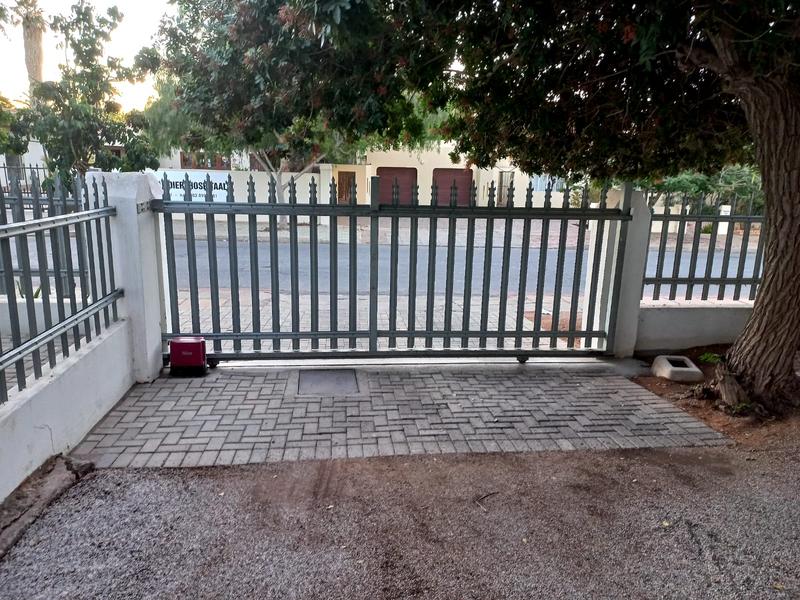 4 Bedroom Property for Sale in Vredendal Western Cape